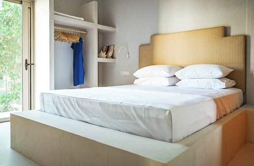 Stoupa Cottage | Stoupa Beach Cottage – 2 Bedrooms, 2 Shower rooms, 70m to Sea for Easy Days