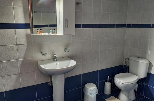 Lefktro Apartment | Stoupa Lefktro 9