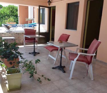 Agia Ermioni Apartment | Stroubis Studios I