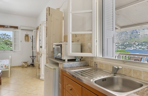 Telendos Apartment | Studio Apartment 'Telendos' with Sea View, Wi-Fi and Air Conditioning