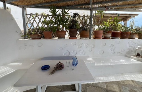 Tourlos Apartment | Studio flat ∙ 1 bedroom ∙ 2 guests