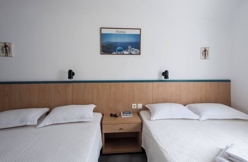 Perissa Apartment | Studio in Perissa beach for 4 people