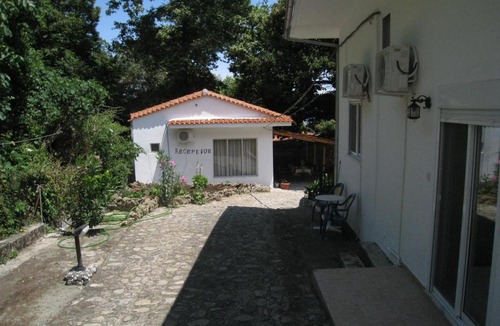 Therma House | Studios La Kastania