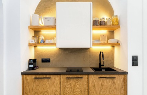 Mykonos Apartment | Stylish renovated house with all modern amenities, centrally located