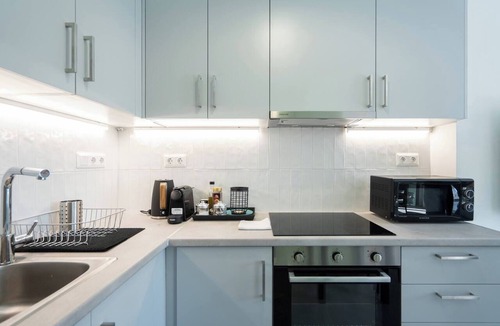 Kerameikos Apartment | Suite Studio | Near Metro | Amazing City View