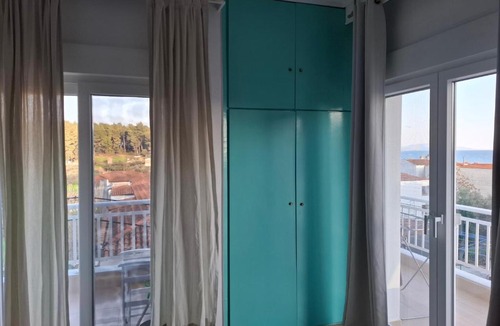 Metamorfosi House | Sun
