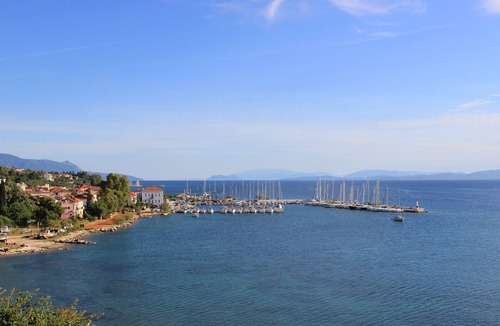 Paleros Boat Rental | Sun-Kissed Sailing Adventure in the Ionian Islands