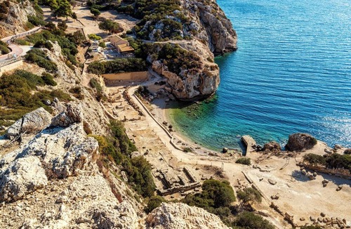 Kiato Boat Rental | Sun-Kissed Sailing Adventure in Peloponeso