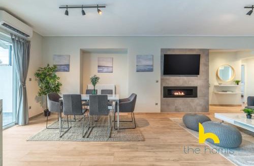 Kallithea Apartment | Sunny Athenian Oasis Spacious Family Haven!