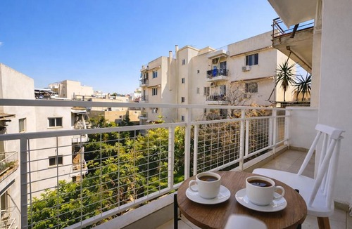 Irakleio Apartment | Sunny Minimal Studio Near Metro by ΜΡS
