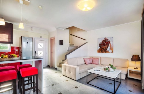 Pallini Villa | Sunny Villa Dio in Chaniotis