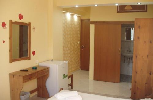 Livadia Bed & Breakfast | Sunset Crete