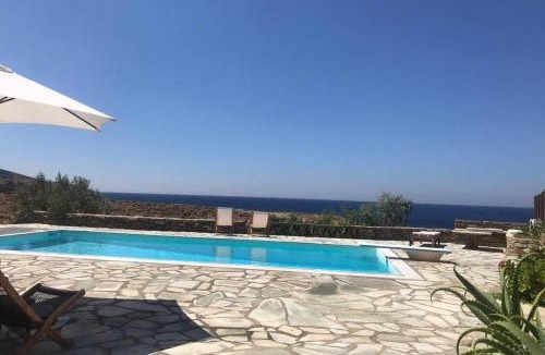 Koundouros Villa | Sunset Villa with swimming pool at Tzia
