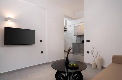 Kamari Villa | Swell Suites, Santorini