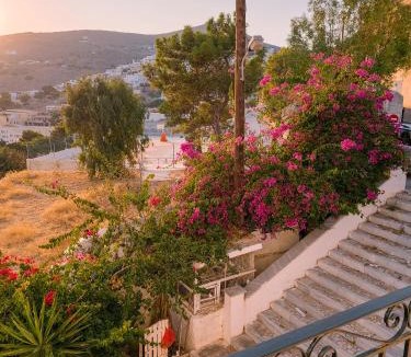 Ano Siros Apartment | Syra Apartments
