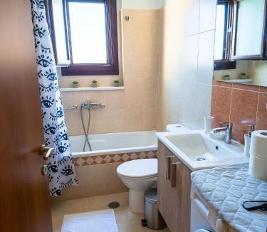 Ano Siros Apartment | Syra Apartments