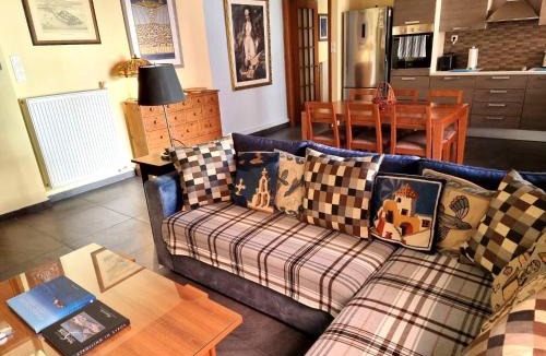 Ermoupoli Apartment | Syros 41