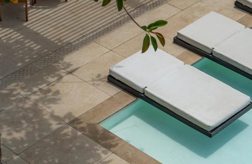 Mykonos Town Apartment | Tagoo Hills Residences