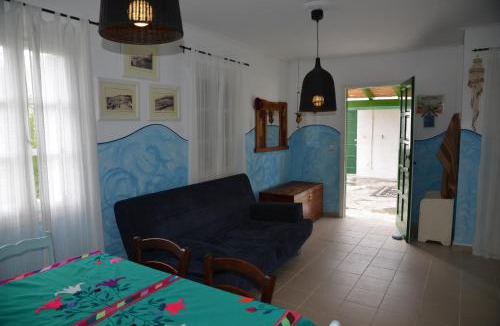 Adamas House | Teresa Spiti
