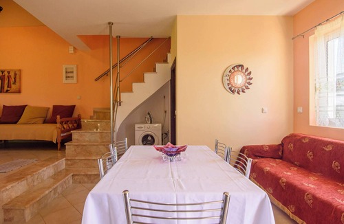Agrilos House | Terpsi Mezonnete 2 - Kyparissia Garden Retreat