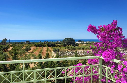 Agrilos House | Terpsi Mezonnete 2 - Kyparissia Garden Retreat