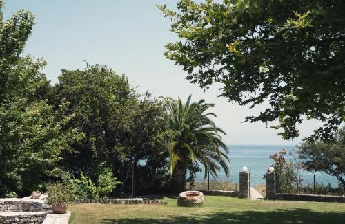 Pangaio Villa | The Beach House