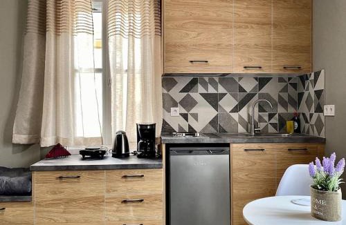 Mytilene Apartment | The Central Retreat 3