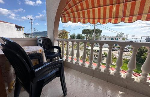 Toroni Apartment | THE FLOWER APARTMENTS