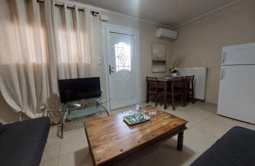 Kambos Apartment | The Mastiha Spot 3