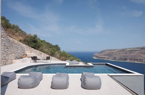 Areopoli Villa | The One Limeni