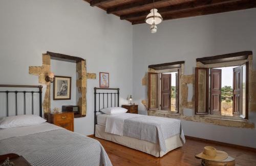 Margarites Villa | The Quintessential Cretan Villa