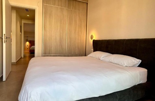 Piraeus Apartment | The Riviera Loft #Athens#Jacuzzi#Seaviews#Rooftop#Unoblu