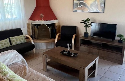 Chalcis House | The Sea View House of Xenia and Panos by MPS