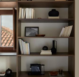 Kalambaka House | The Storyteller Boutique House