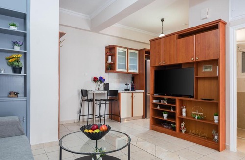 Moschato-Tavros Apartment | The Tauros Metro Residence