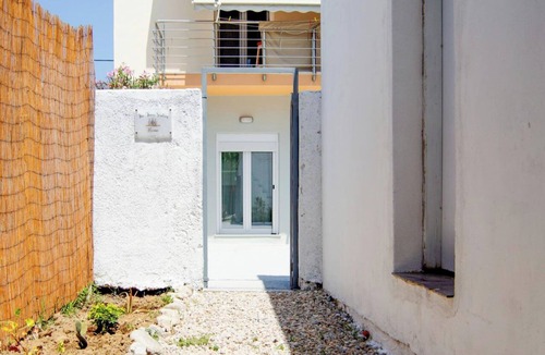 Kardamena House | The Three Sisters House