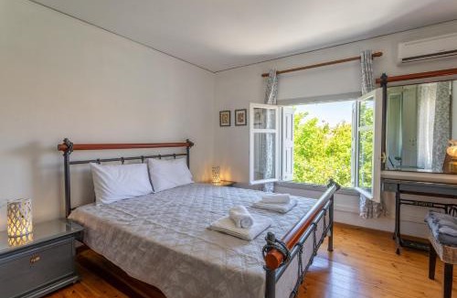Mytilene House | The Yard House, Castle View Mytilene