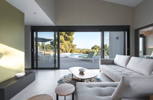 Sithonia Villa | Theeta Elia Villa - Metamorfosi Halkidiki