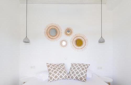Kithnos Apartment | Themonies Suites and Apartments