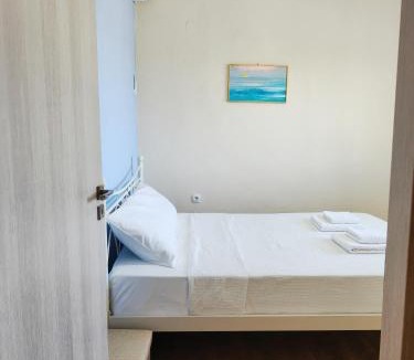 Makrigialos House | Theros