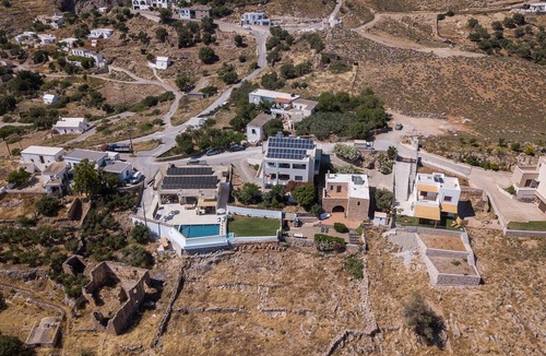 Khora Sfakion House | THETIS, south coast with amazing views and infinity pool!