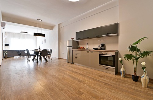 Kallithea Apartment | Thisean Modern Suites by Athens Stay