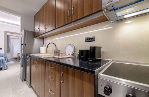 Ano Vasilikos Apartment | Three - Bedroom Apartment (Ground Floor) - Athenia Apartments