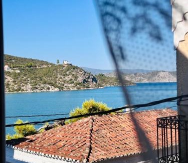 Ermionida Apartment | Tiny by Goutos Luxury Living