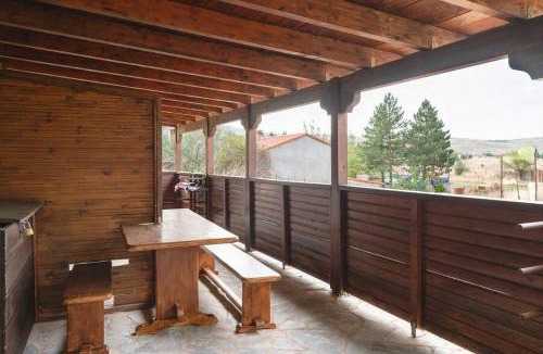 Arachova Villa | Traditional cosy chalet in Livadi