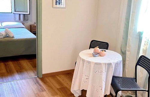 Monastiraki House | Traditional Seaside Farmhouse: A Peaceful Escape at Loutraki bay
