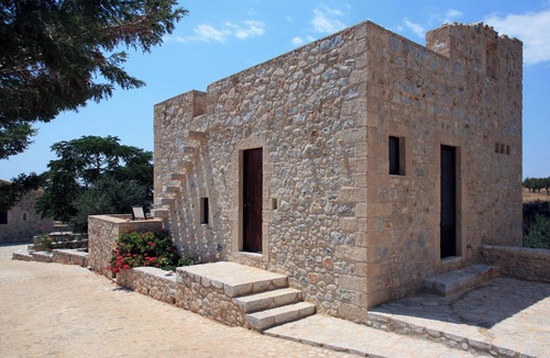 Riglia House | Traditional Stone House in Stoupa | Origanum