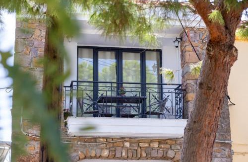 Moudros Apartment | Traditional Stone House