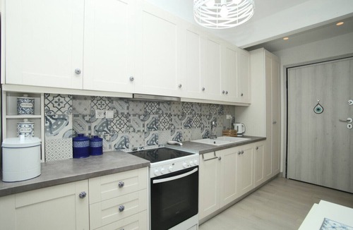 Kassandra House | Triton Maisonette by RentalsPro