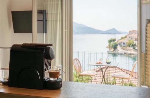 Dorida Hotel | Trizonia Mare Suites